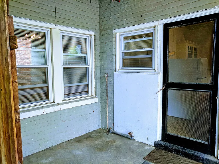800 N. Sheppard St. — Photo 22