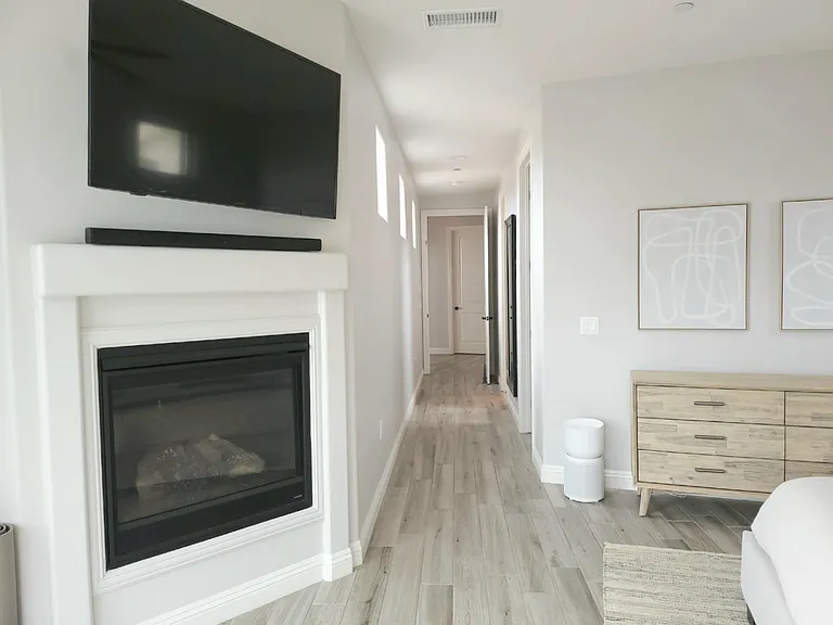 2nd Floor Master Suite