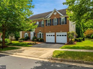 43945 Riverpoint Dr, Leesburg, VA