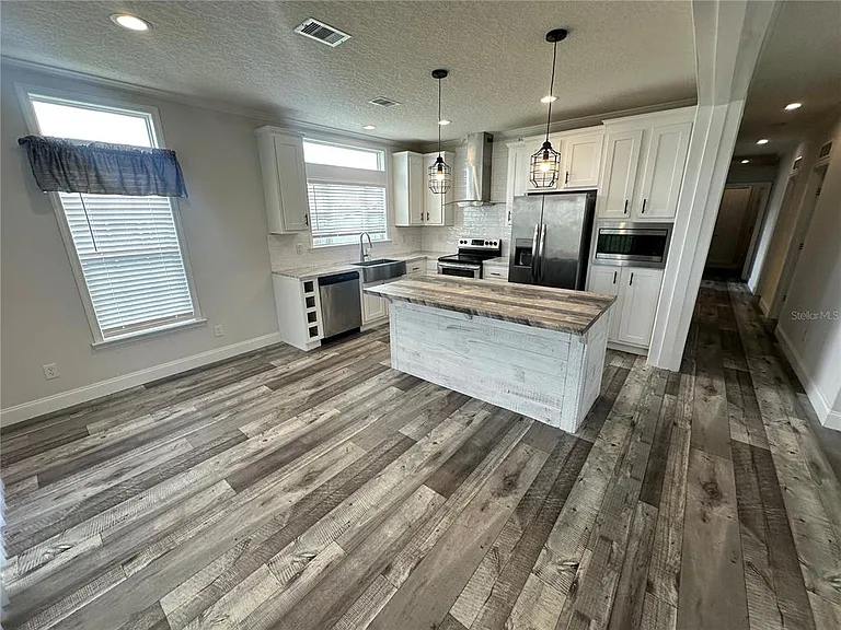 34652 Blue Starling St — Photo 9