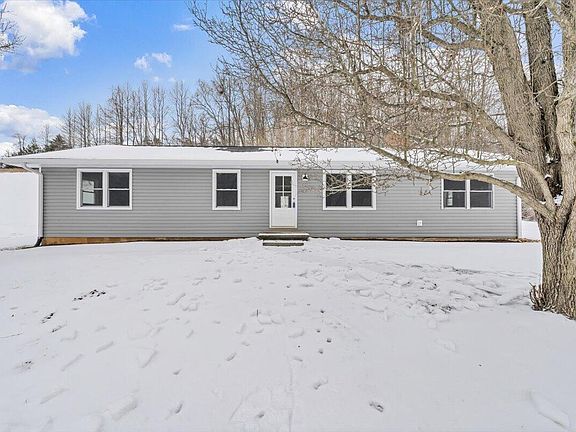 4th image of 1020 Boones Mill Rd