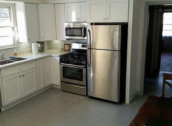 2nd image of 2031 Saint Philip St APT 3