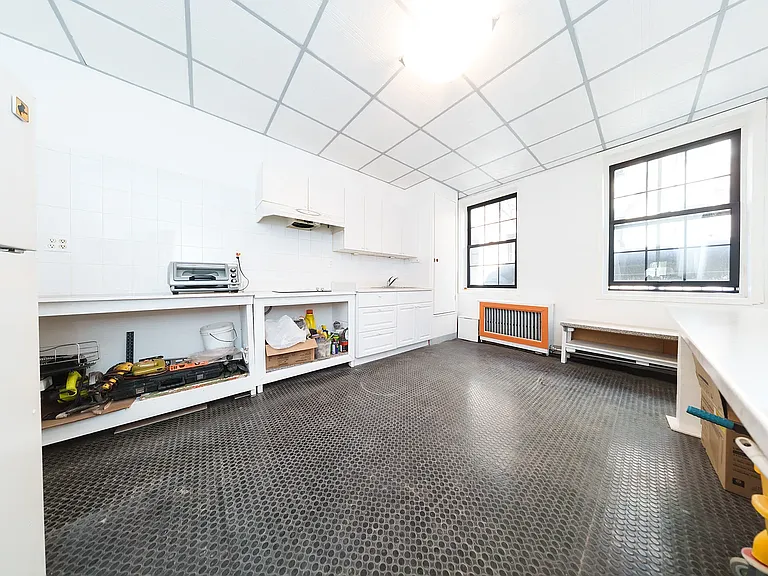 103 1st Ave #1 — Photo 7