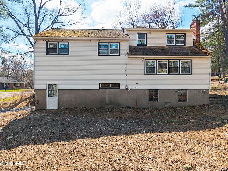 3rd image of 1030 Atateka Road