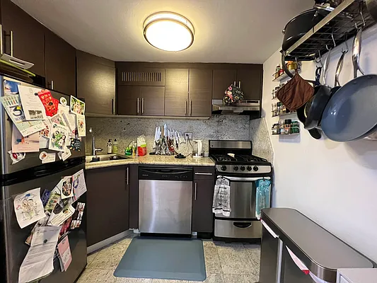 Rented by AZ REALTY NYC LLC | media 20