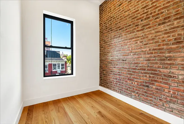 Rented by Compass | media 11