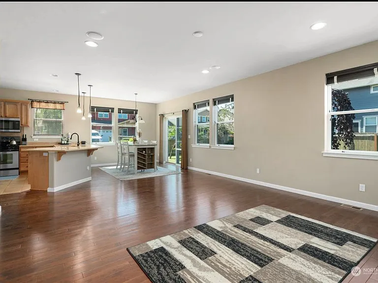 2886 SW Berwick Dr — Photo 11