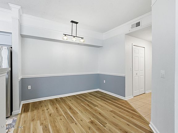 4th image of 8550 TOUCHTON Road #111