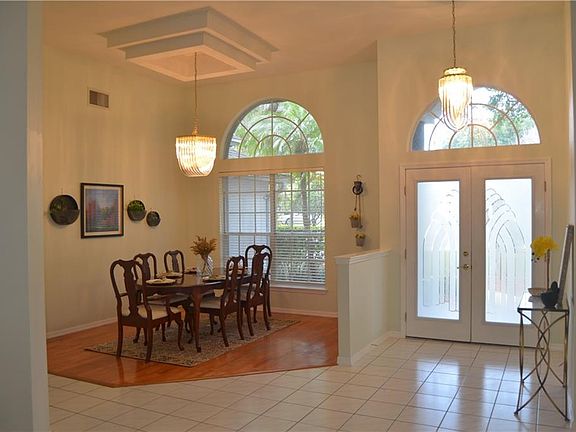 5th image of 2049 Wembley Pl