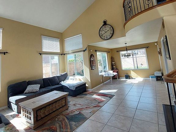 3rd image of 13566 E Garcia Ave