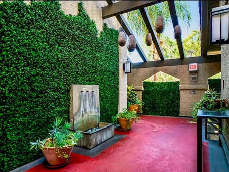 2330 North Cahuenga, LP — Photo 36