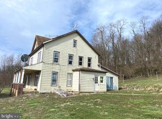 6432 Steltz Rd, Glen Rock, PA 17327