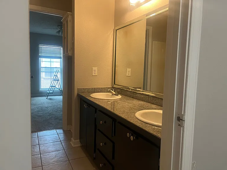 1720 Brightside Dr #D — Photo 9
