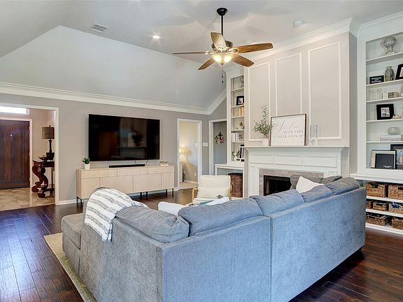 4th image of 2218 Ridgecrest Trl