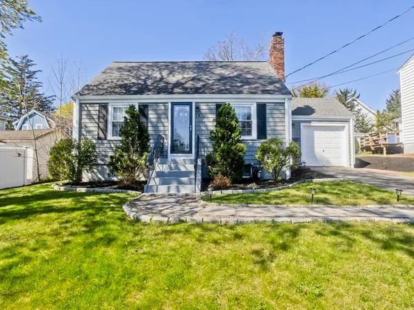 15 Devon Rd, Braintree, MA 02184