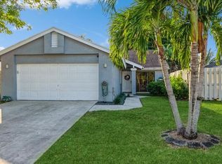 1060 NW 19th Terrace, Delray Beach, FL 33445