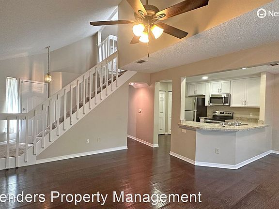 5th image of 8502 Sturbridge Cir W