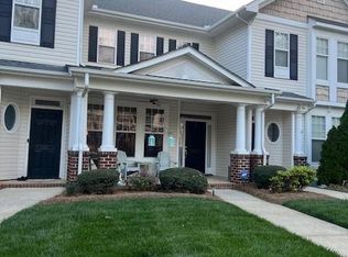 2057 Gable Way Ln, Matthews, NC 28104