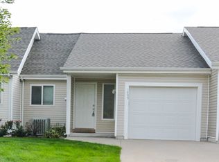 1409 Sundance Dr, Manhattan, KS 66503
