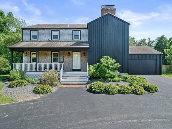 95 Center St, Plympton, MA 02367