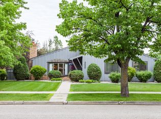 4530 Belmont Rd, Grand Forks, ND 58201