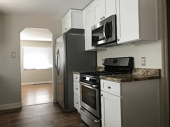 1725 E Warren Ave #1 — Photo 14