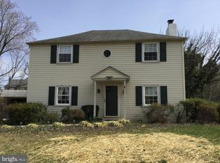 4001 S Warner Rd, Lafayette Hill, PA 19444