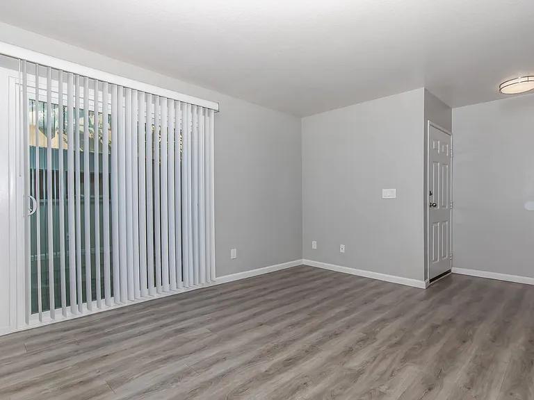 Oak View — Photo 61