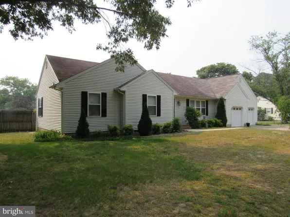 28940 Johnsons Dr, Seaford, DE 19973