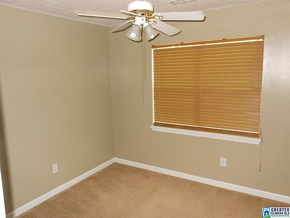 4th image of 609 West Ave