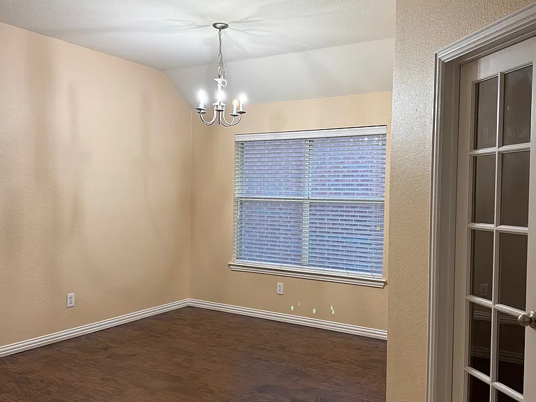 Formal dining