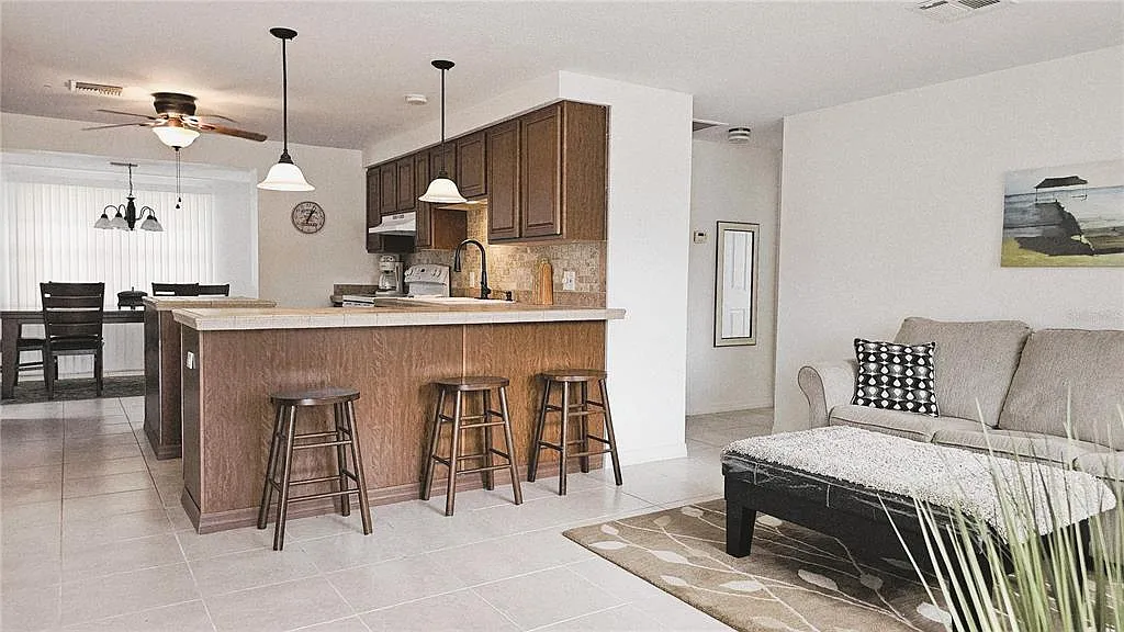2 bed, 1.0 bath, 957 sqft, $2,900 — Photo 3