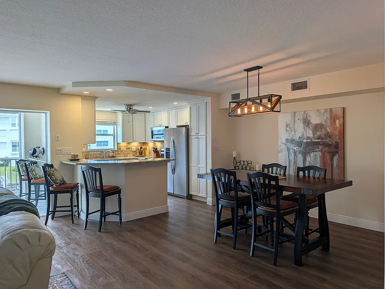 130 Breakers Ct #2210 — Photo 5