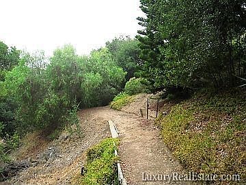 4th image of 4593 Camino Molinero
