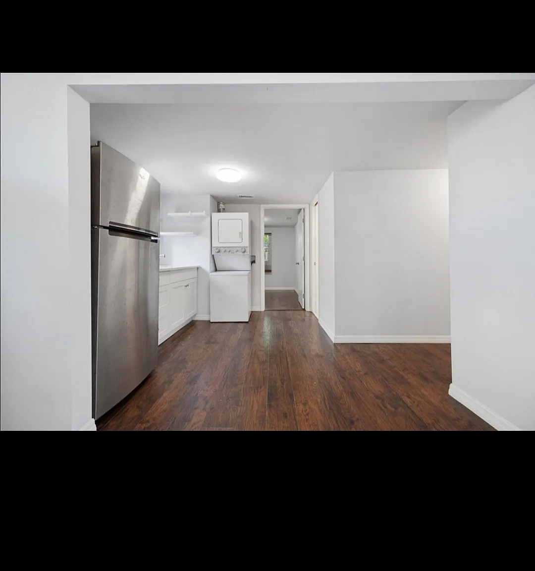 714 W Lakewood Rd — Photo 3