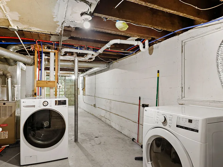 2710 Union St #1 — Photo 24