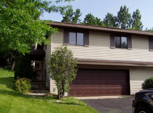 7826 170th St W, Lakeville, MN 55044