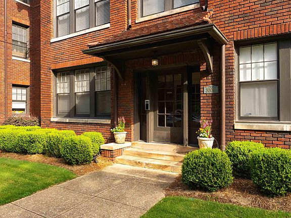 2nd image of 3004 13th Ave S #3