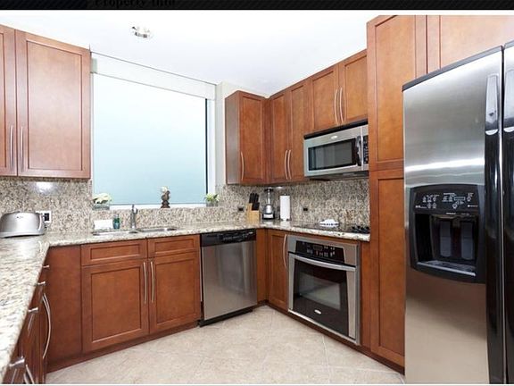 2nd image of 310 Padre Blvd