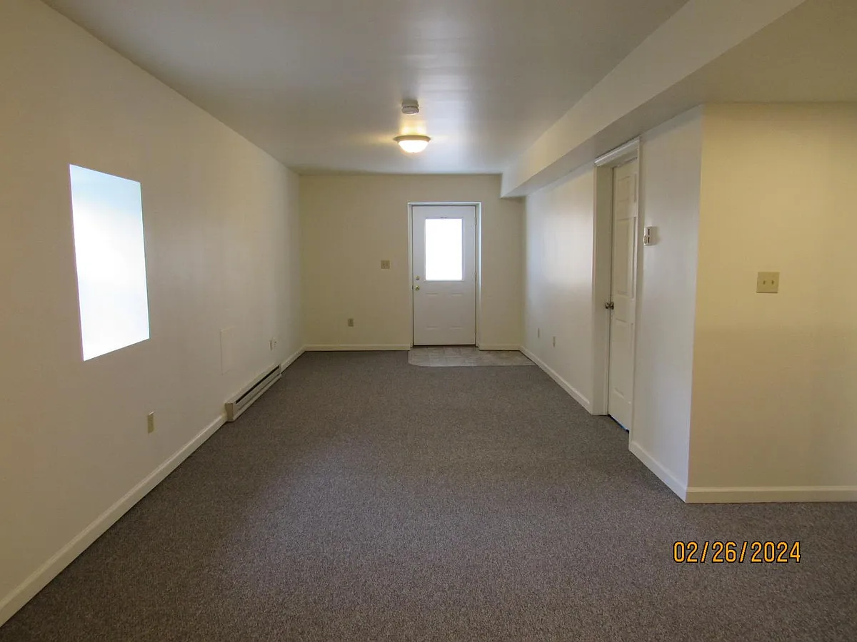 Unit Photo - 231 Priestley Ave #B