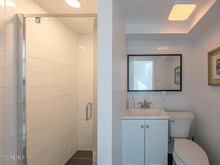 14 Falls Rd — Photo 19