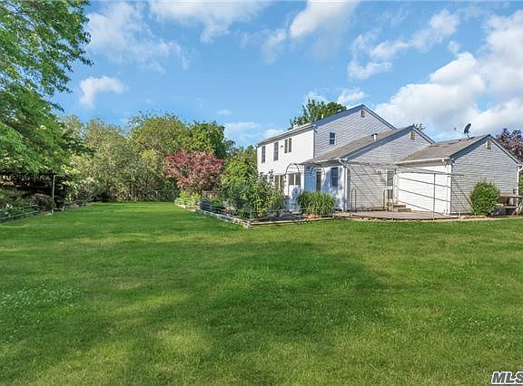 4th image of 104 Baywood Dr