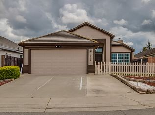 8852 Apricot Woods Way, Elk Grove, CA 95624