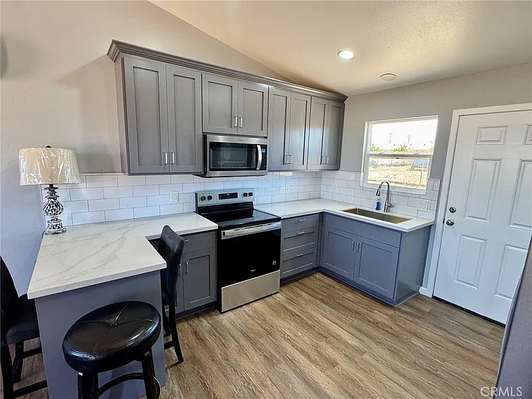 8867 Gorgonio Rd #B — Photo 9