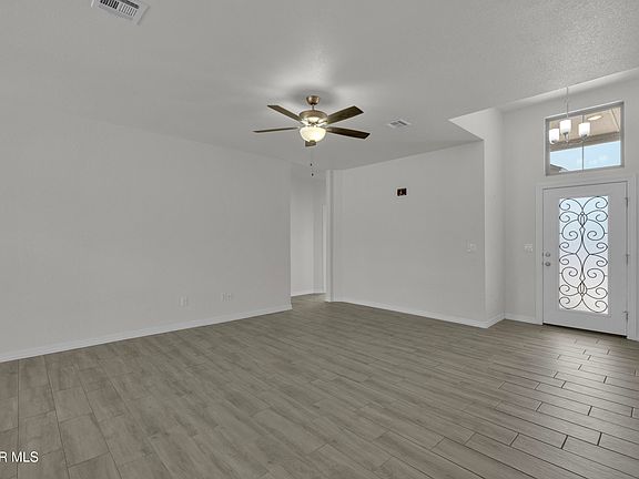 5th image of 629 Adrian Arellano St
