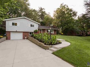 7444 Seneca Trl, Temperance, MI 48182