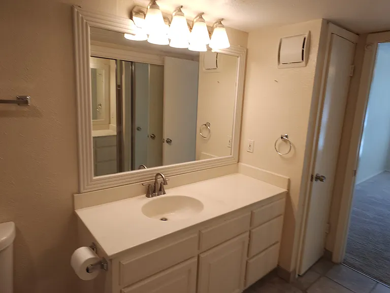 631 Cimarron Trl — Photo 102