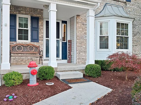 2nd image of 2099 Parklawn Dr