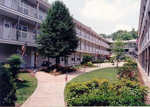 1st image of 207 Bedford Ct APT 210
