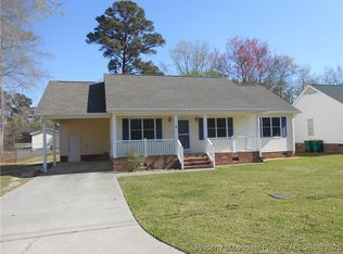1405 E 10th St, Lumberton, NC 28358